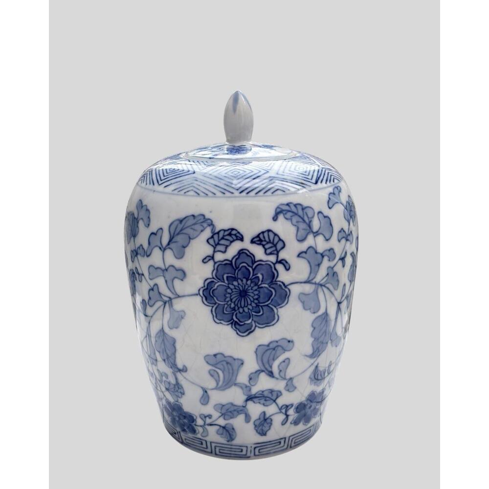 Vintage Blue and White Chinese Porcelain Ginger Jar with Lid Lotus Vine 10.5"